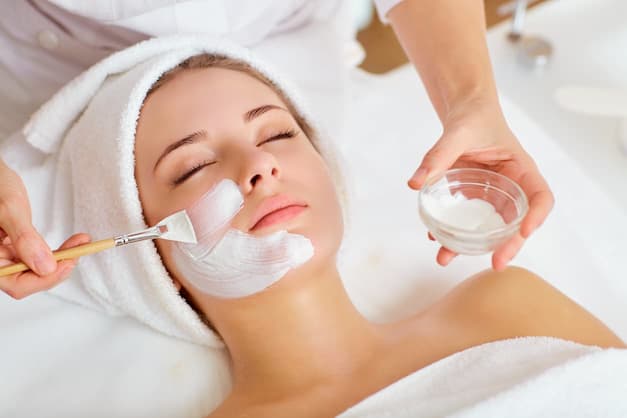 Beautypraxis Wagner Gesichtsbehandlung